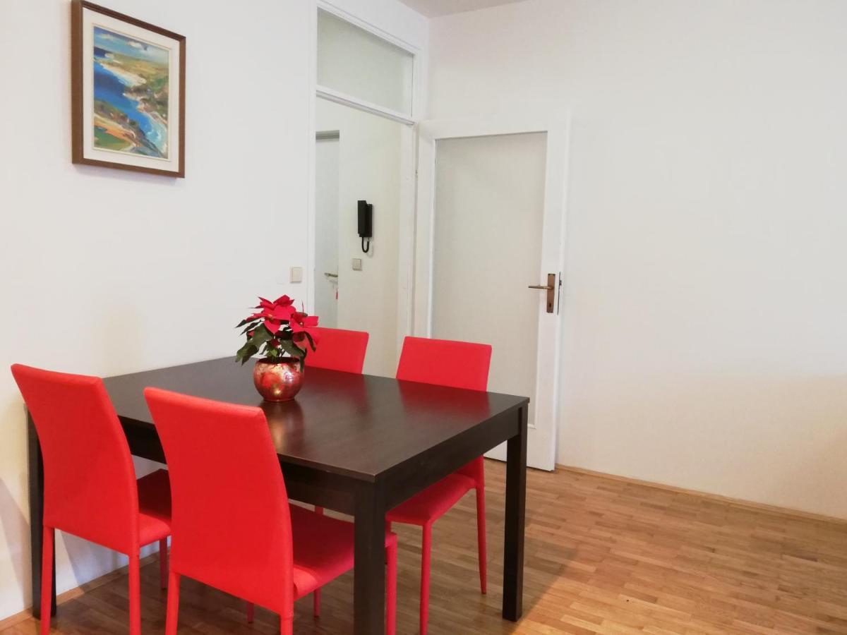 City Center Apartment Umag Ngoại thất bức ảnh