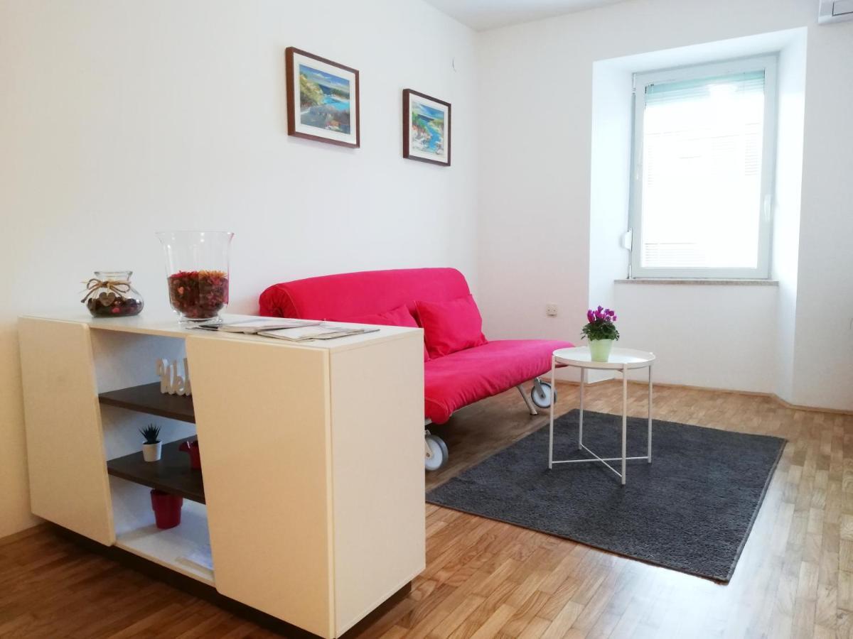 City Center Apartment Umag Ngoại thất bức ảnh